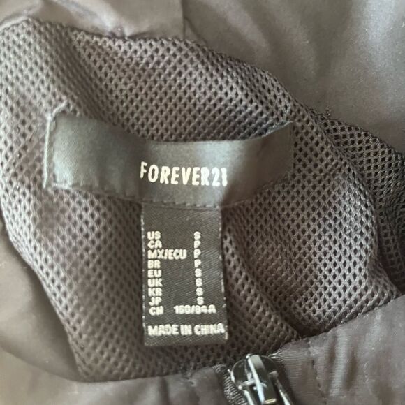 Forever 21 Striped Hooded Anorak, size S - Picture 12 of 12